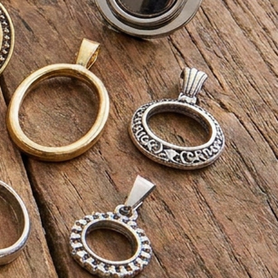 Dekoratif charm